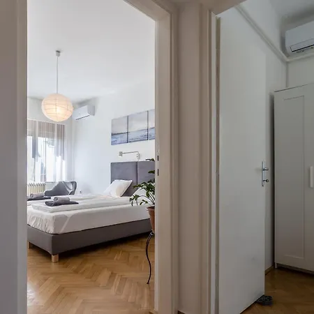 Apartment Centrum - Happy